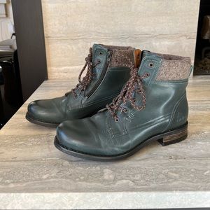 Taos size 39 (8-8.5) Cutie boot teal